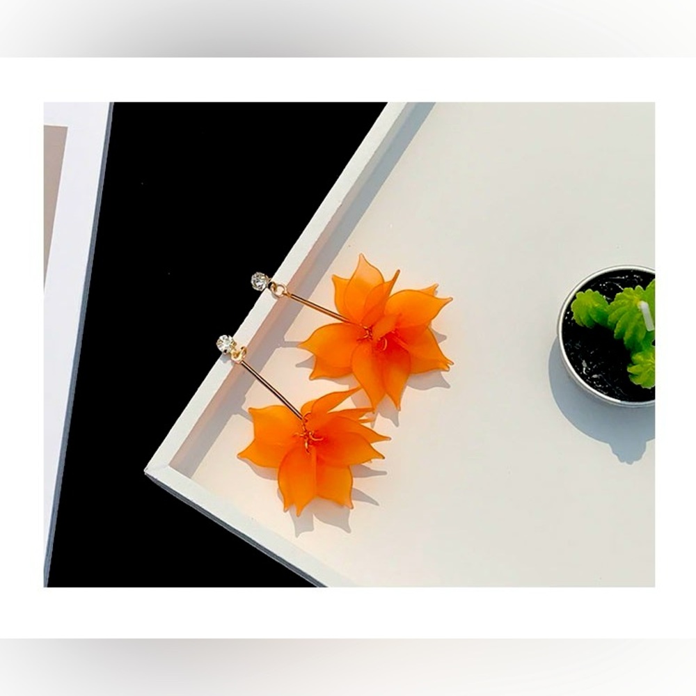 Flower Drop Earrings